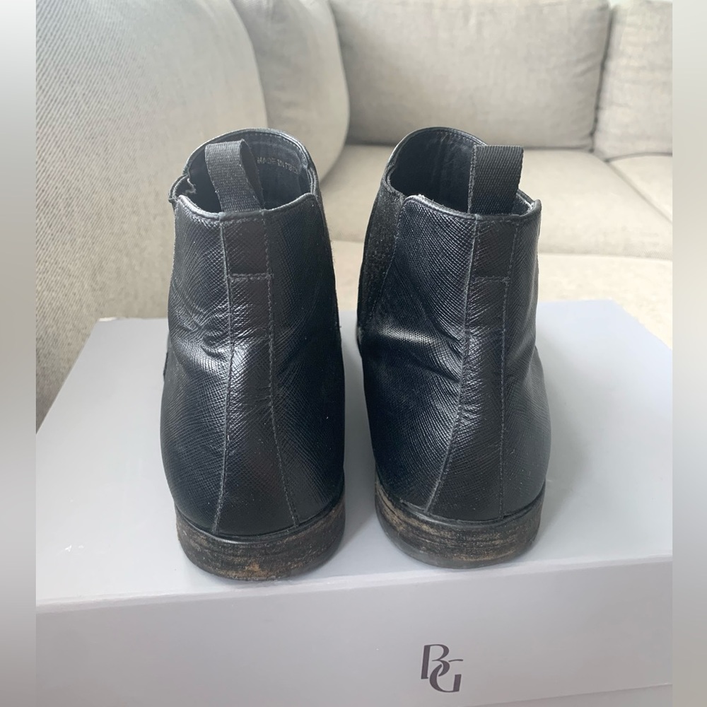 Mens Prada Leather Chelsea Boots - Picture 4 of 7